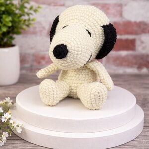 Handmade Crochet Snoopy Amigurumi Doll Plush Toy or Home Décor